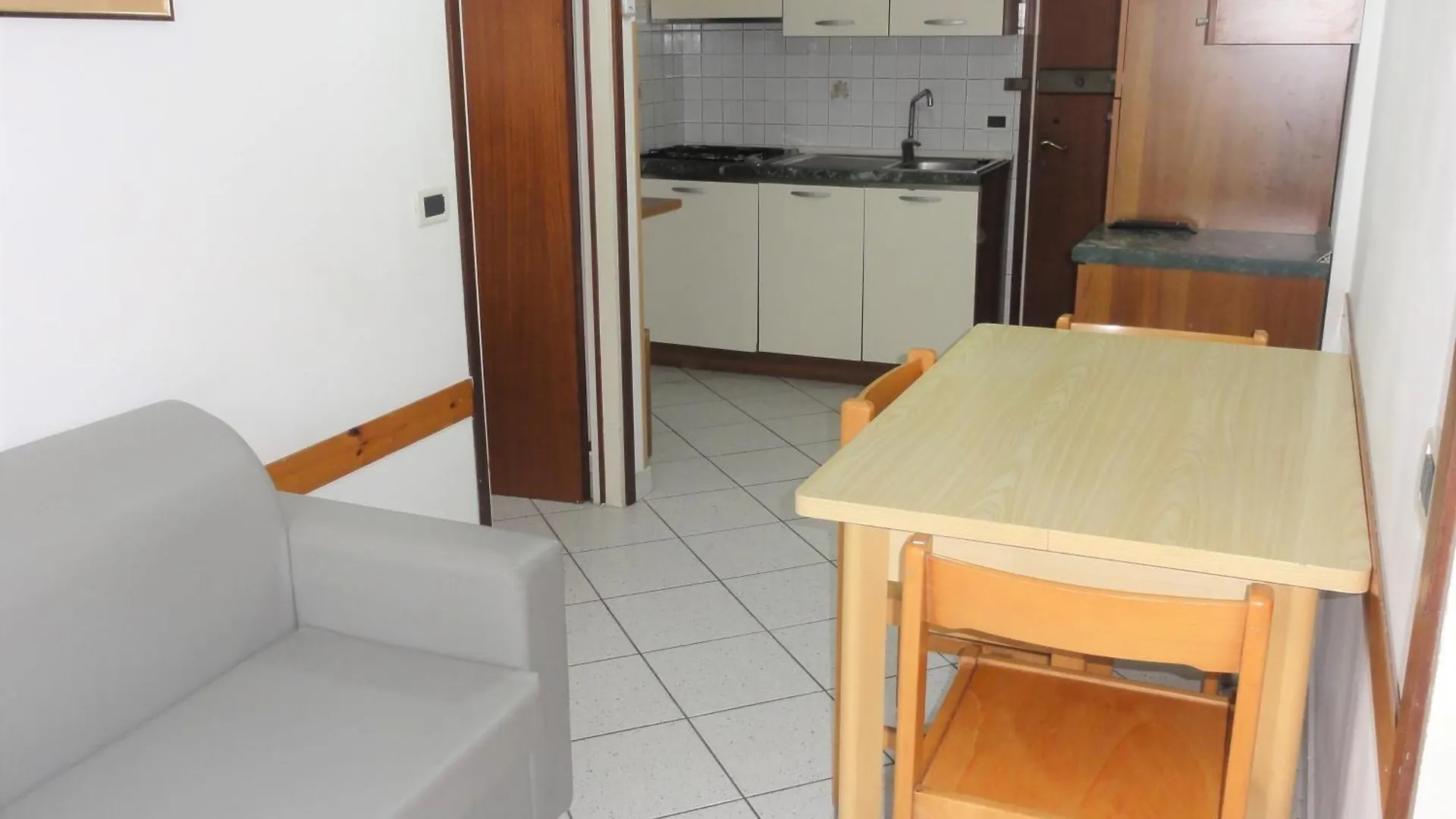 Ivana - Appartamenti Bibione